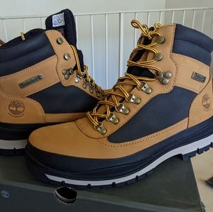 Timberland Field Trekker